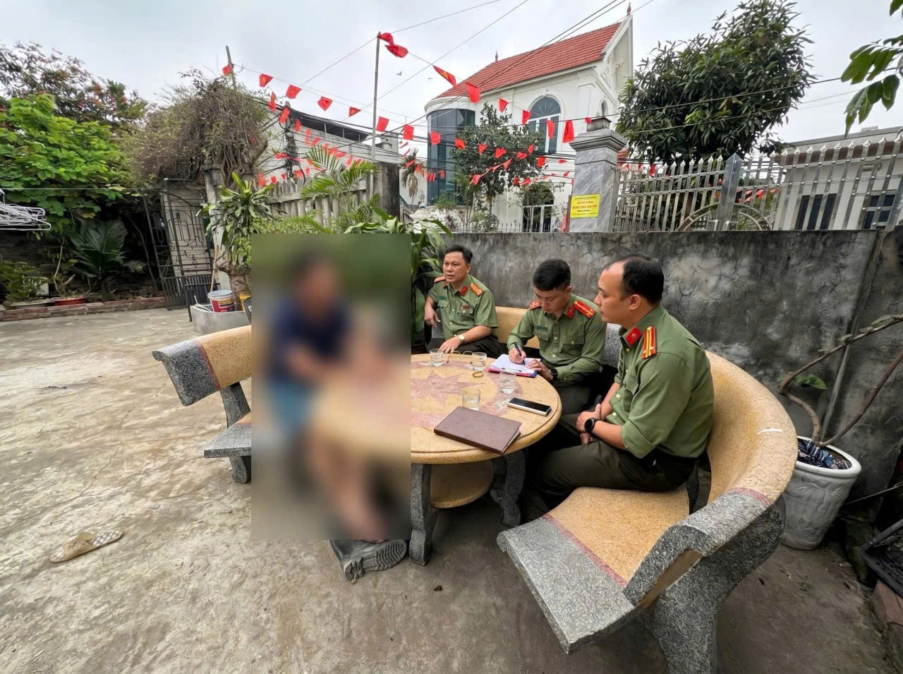 Công an phường Thạch Khôi gặp gỡ, tuyên truyền pháp luật đối với các quản trị viên hội, nhóm mạng xã hội